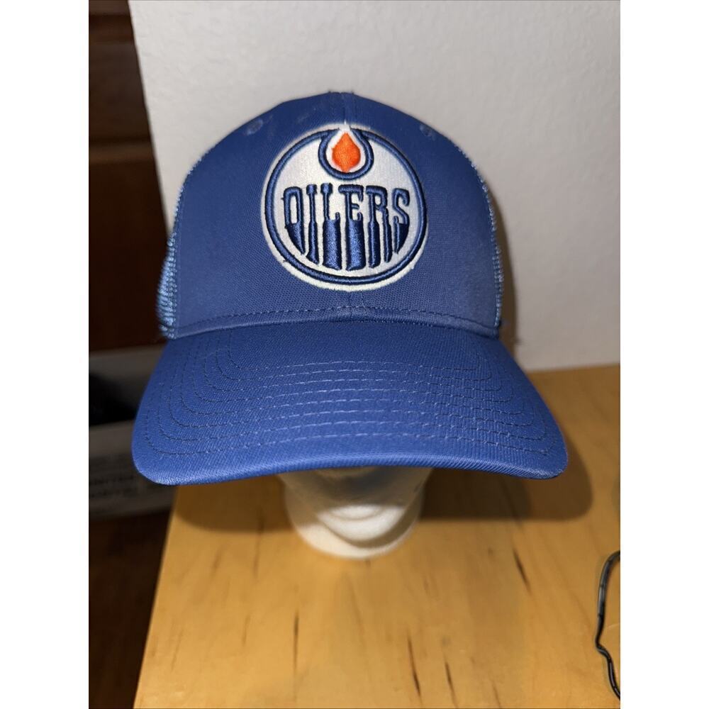 Vintage Edmonton Oilers REEBOK Face Off Hat Cap! EMBROIDERED! S/M Flex